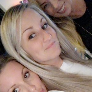 Meet your Posher, Shaina